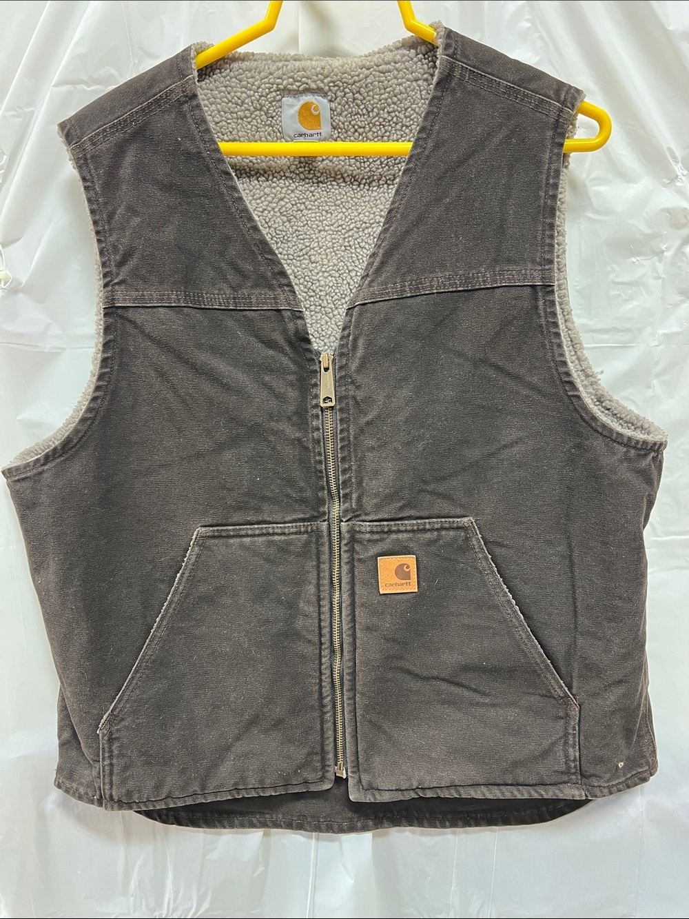 Carhartt Sherpa-Lined Work Vest men’s large.